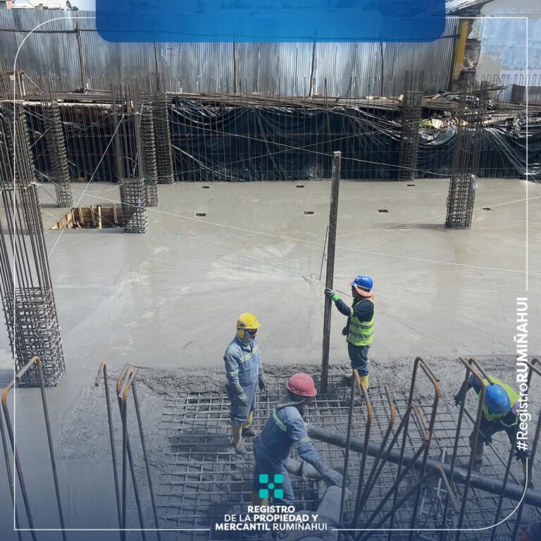 Fundición de la loza del nuevo edificio para el RPMR.
